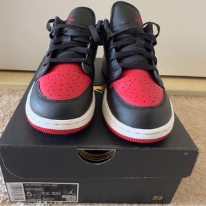 AIR JORDAN 1 LOW pre owned size 5